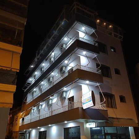 Hotel Elisabet Sarandë Exteriér fotografie