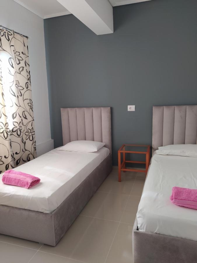 Hotel Elisabet Sarandë Exteriér fotografie