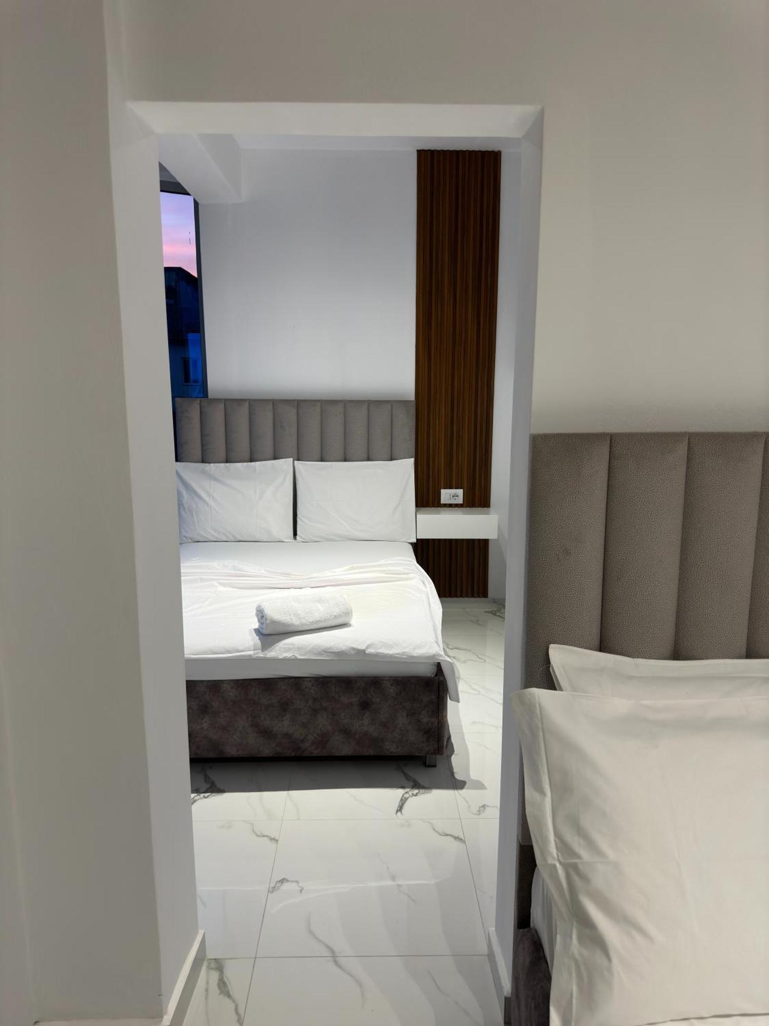 Hotel Elisabet Sarandë Exteriér fotografie
