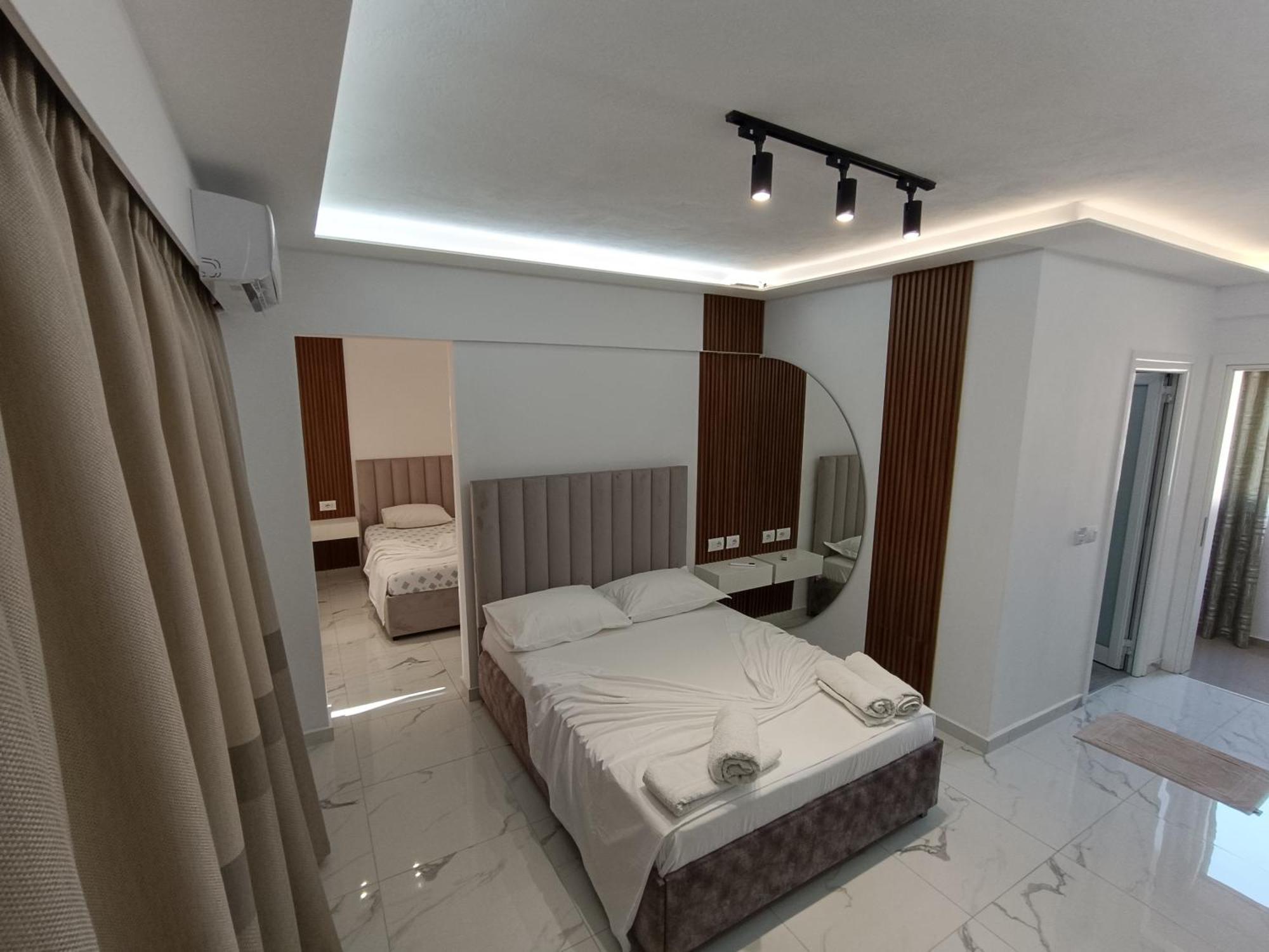 Hotel Elisabet Sarandë Exteriér fotografie